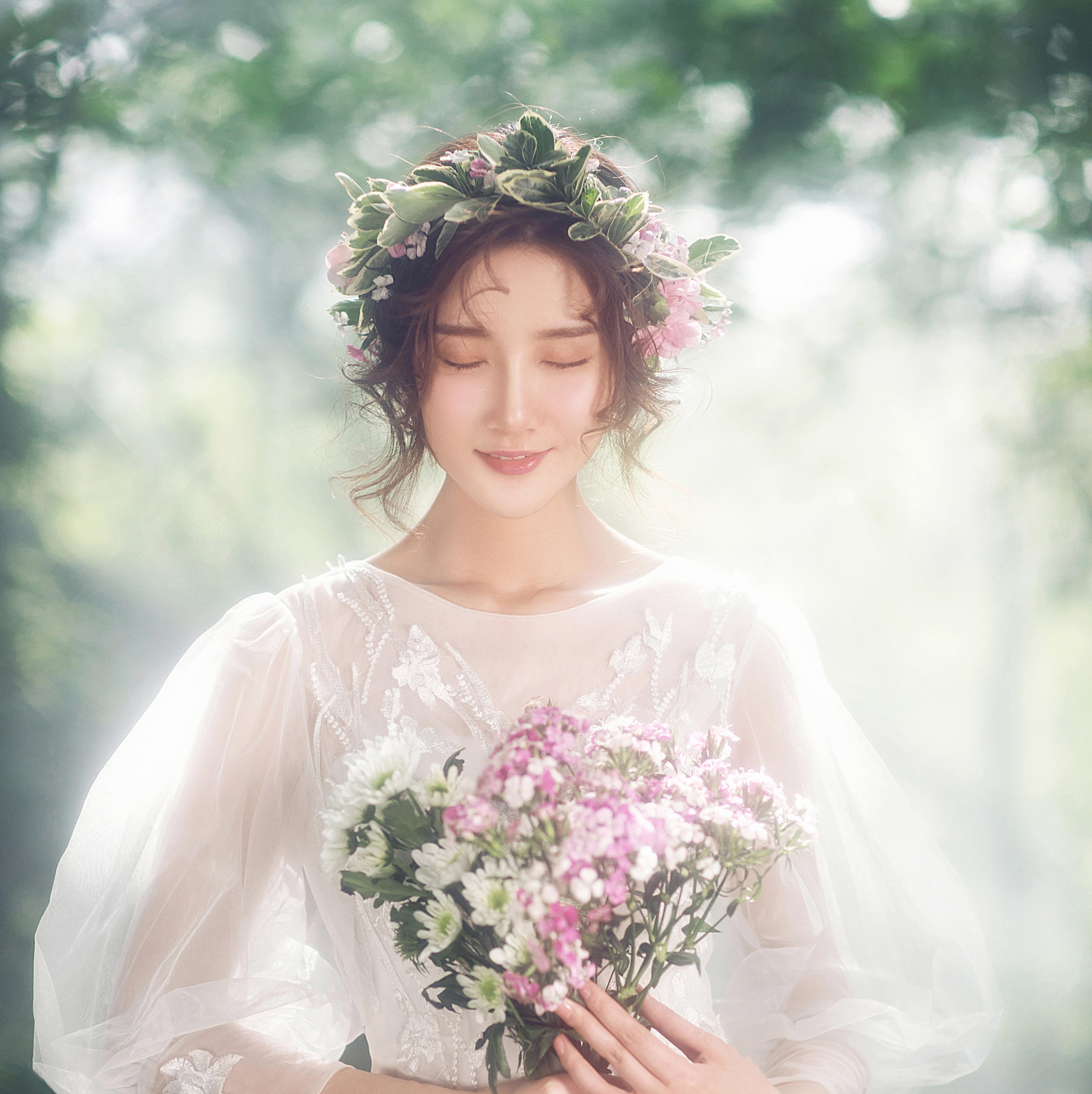 希望你们都能嫁给爱情 我嫁给他就行了 ​​​ ​