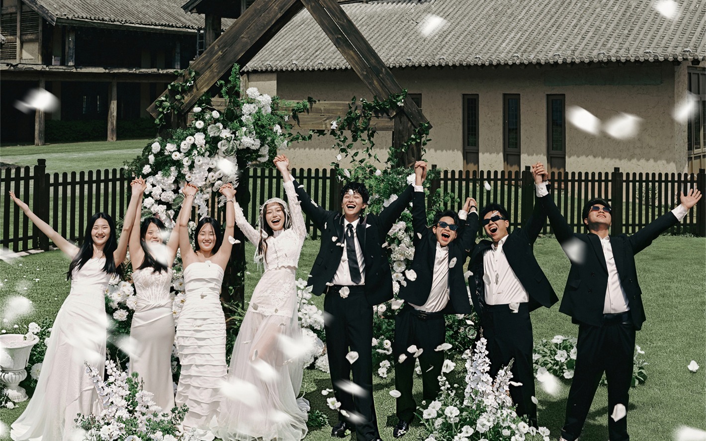 婚礼现场风婚纱照
