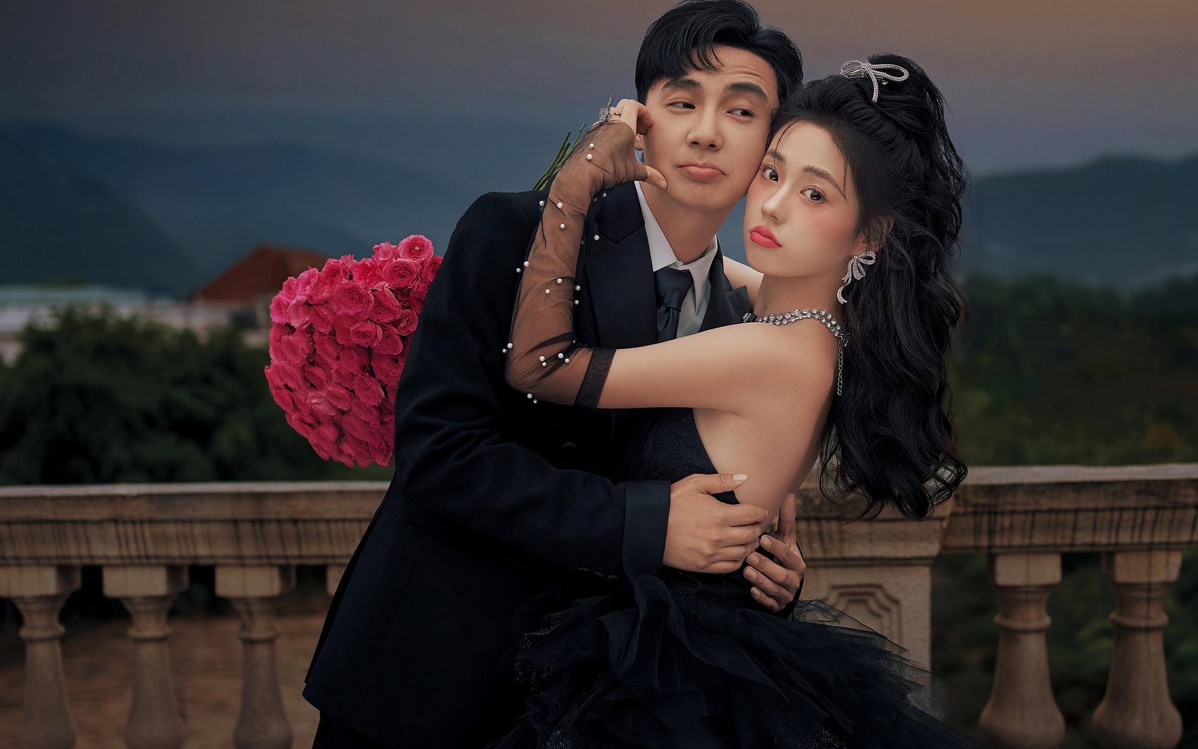 甜酷風婚照｜在暗調(diào)里拍一組永不過時的婚照大片