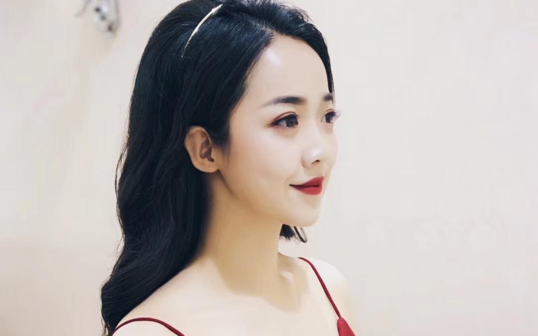 新娘半程资深化妆师韩式简约