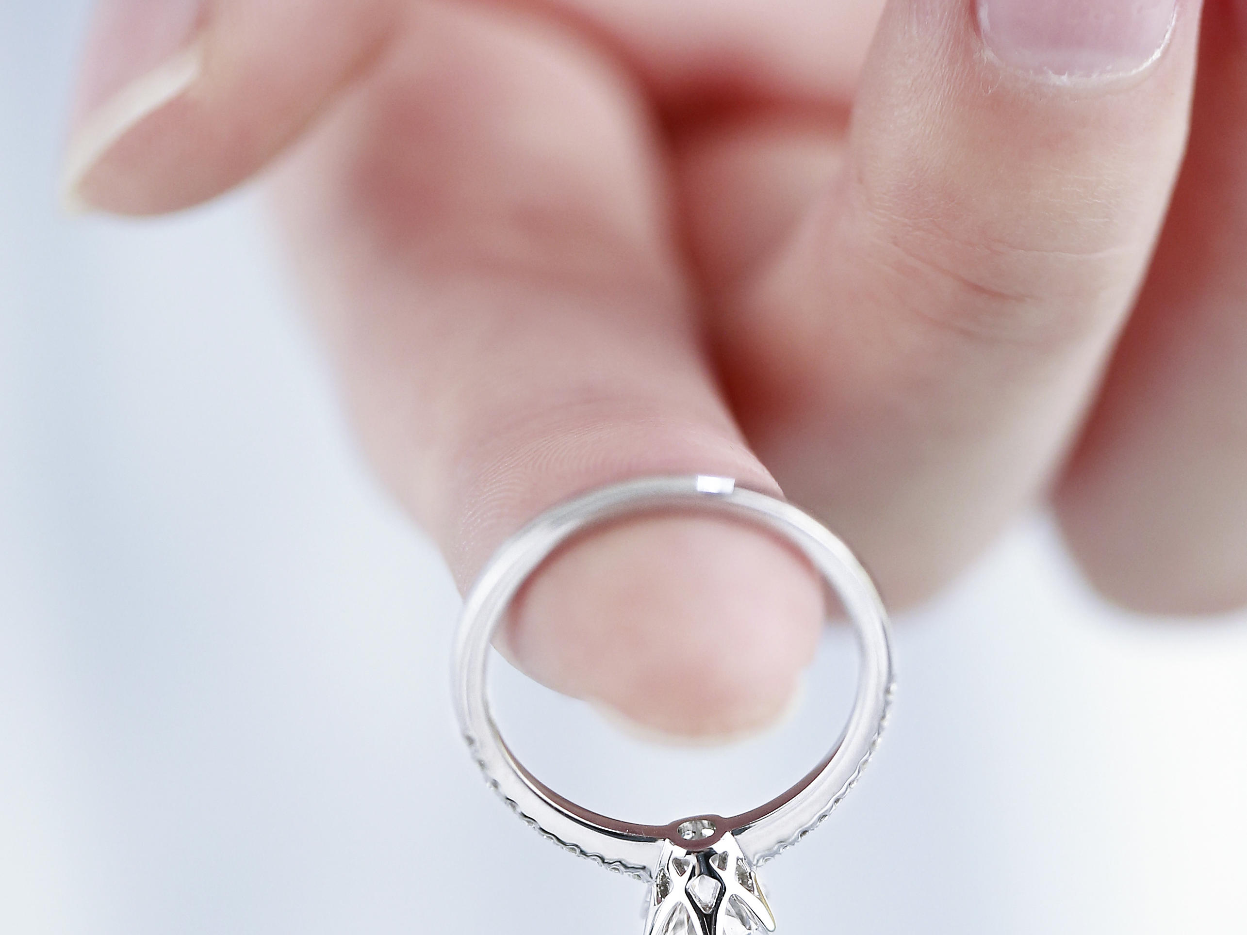 50分个性轻奢款钻戒《奥德拉》