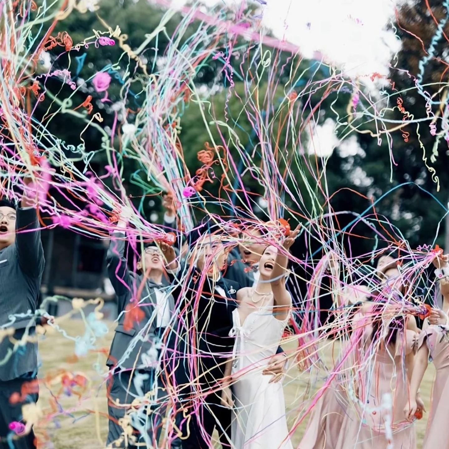 手拋彩帶蜘蛛絲拍照道具接親道具禮花