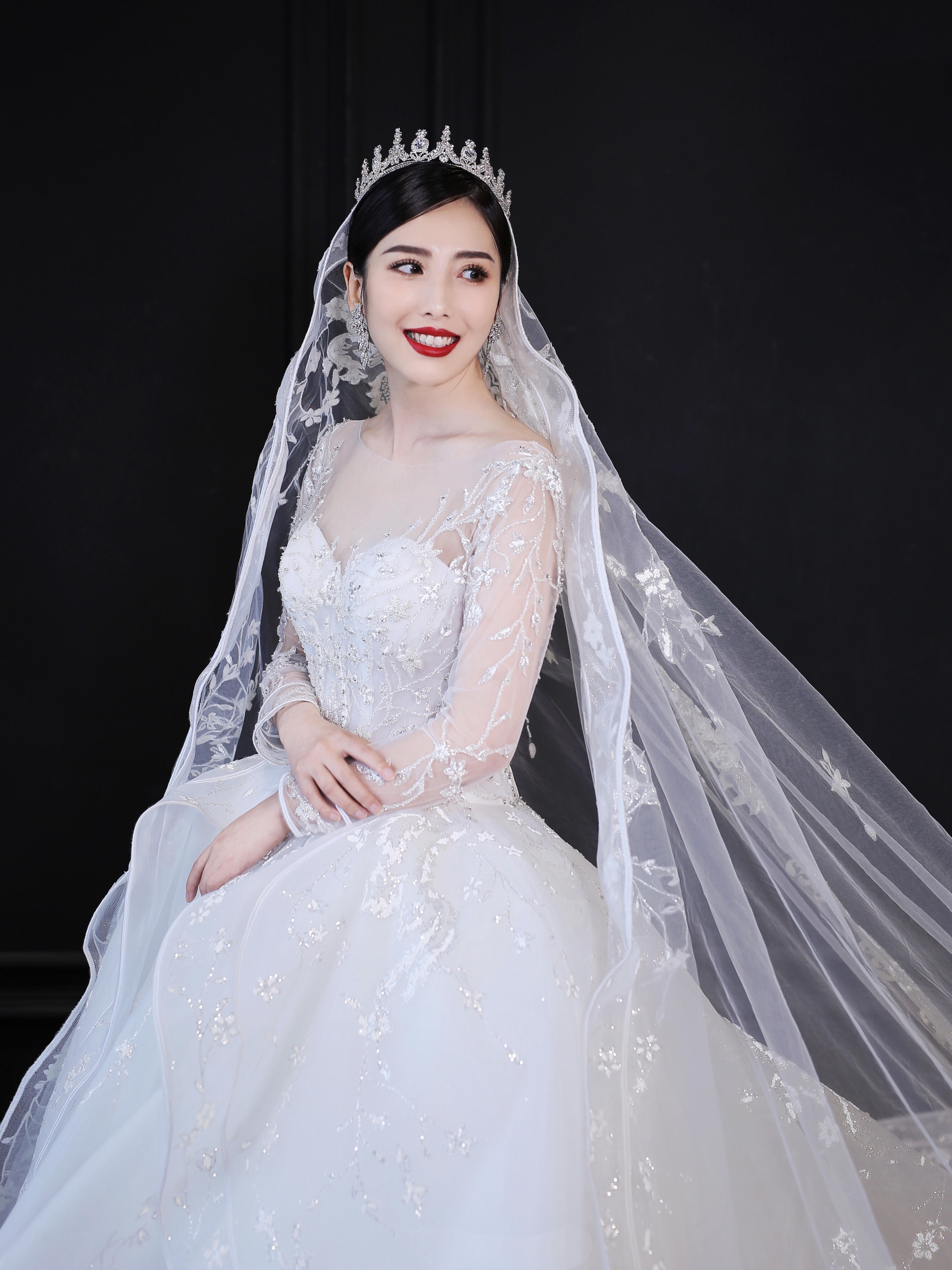 【2024限量高定】婚纱礼服4件套