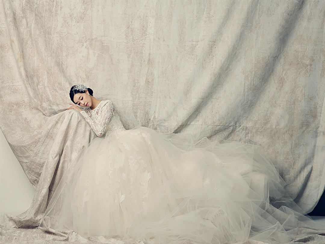 【超值租赁】璀璨仪式纱+中式+敬酒服+新娘跟妆