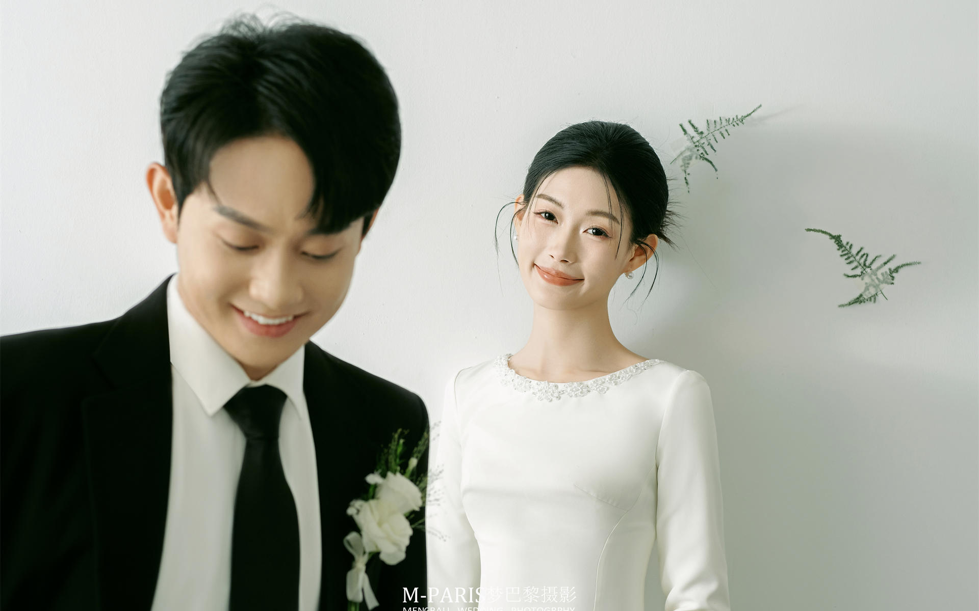 韩式简约风内景婚纱照