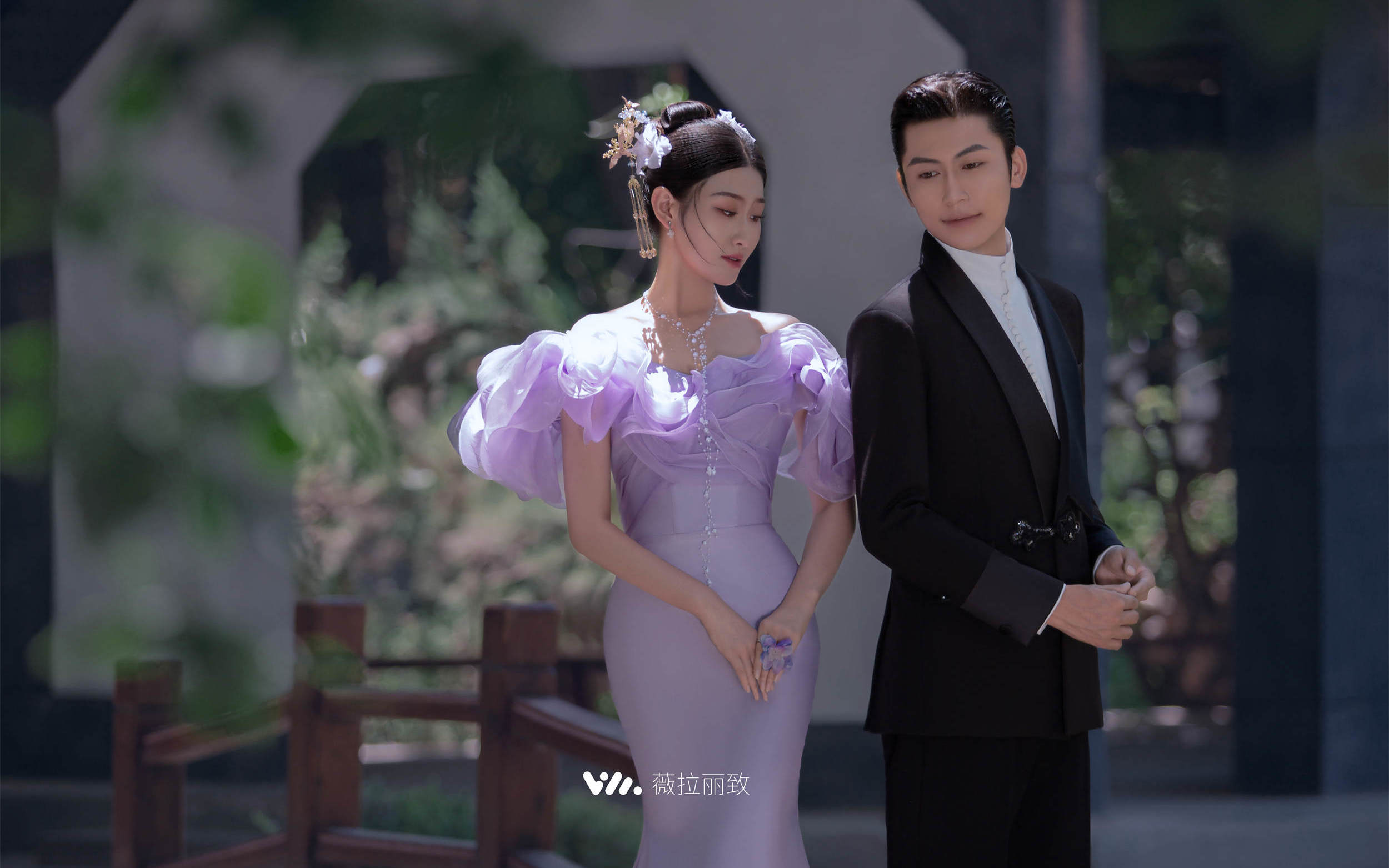 紫色新中式婚纱照🍃中式园林氛围感拉满