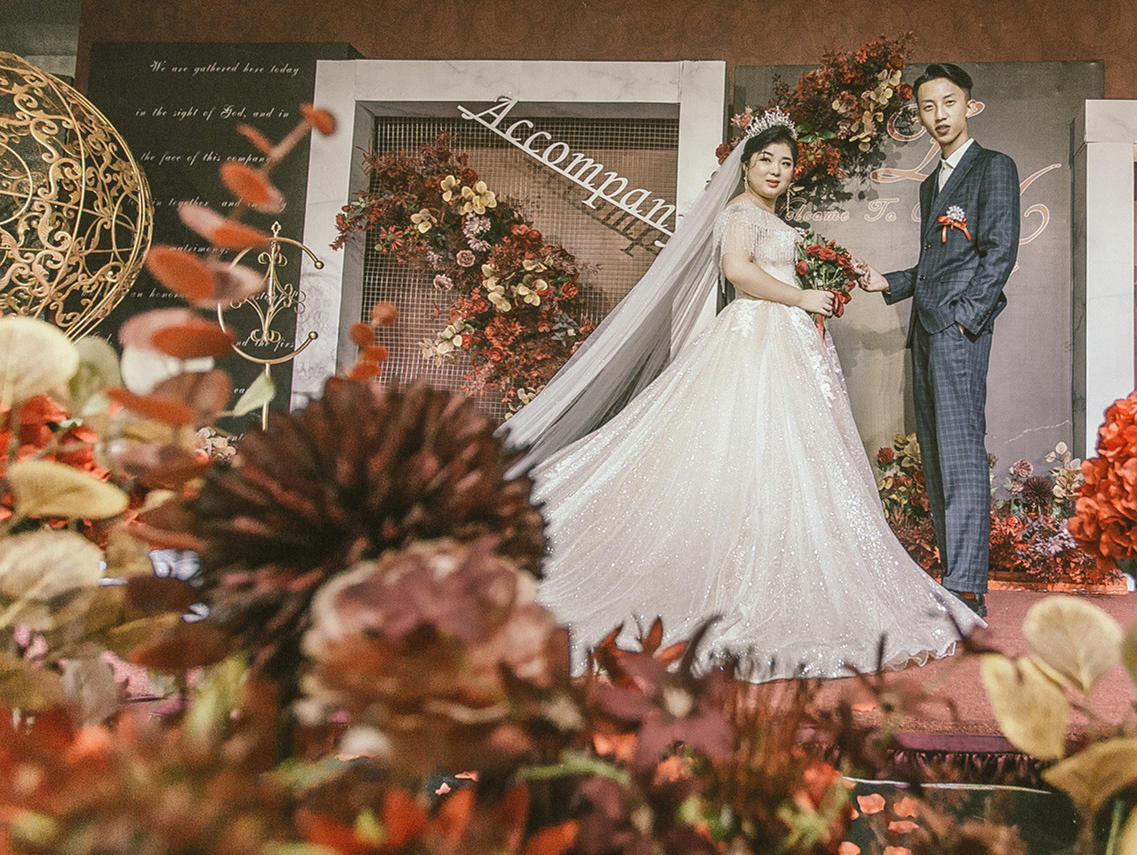 火龙腾红黑色浪漫大气婚礼