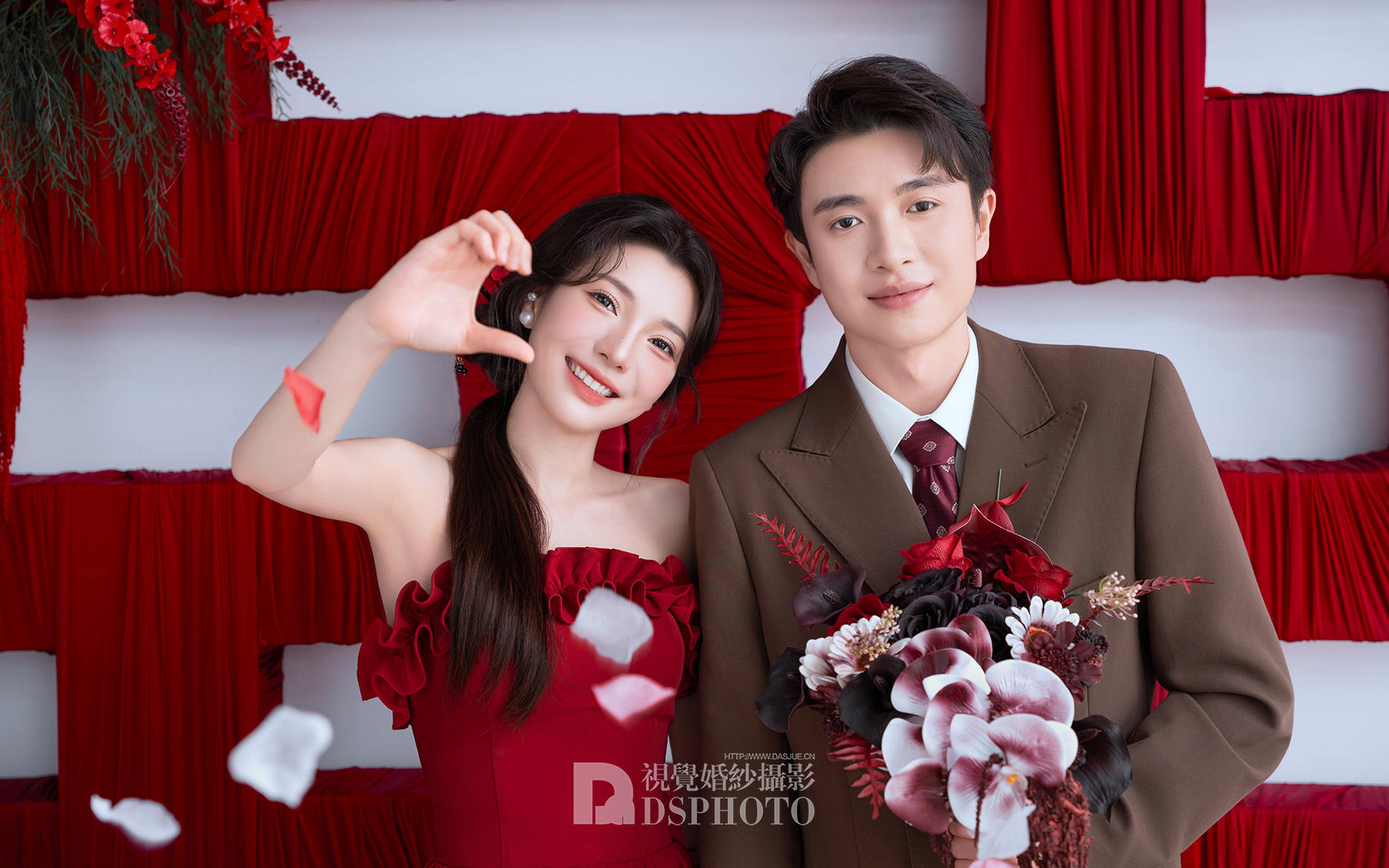 💕甜度超标的喜嫁风婚纱照！直接被闺蜜圈狂夸！