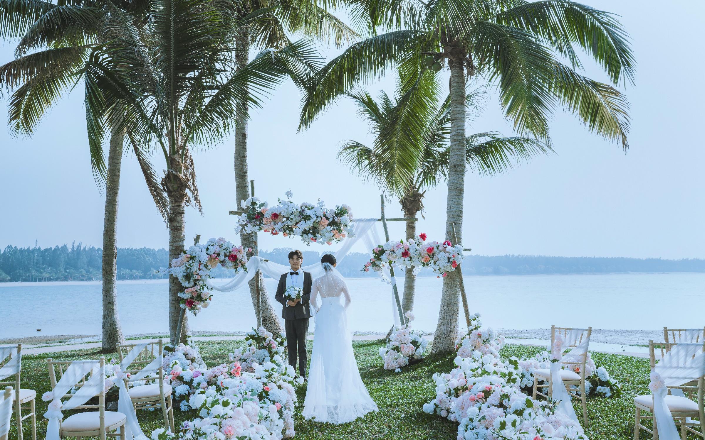 海花岛婚礼庄园——梦幻草坪婚礼