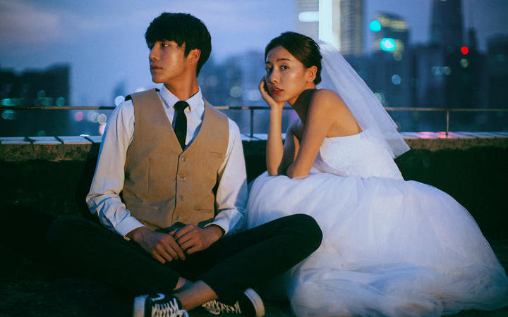 城市夜景婚紗照的正確打開方式