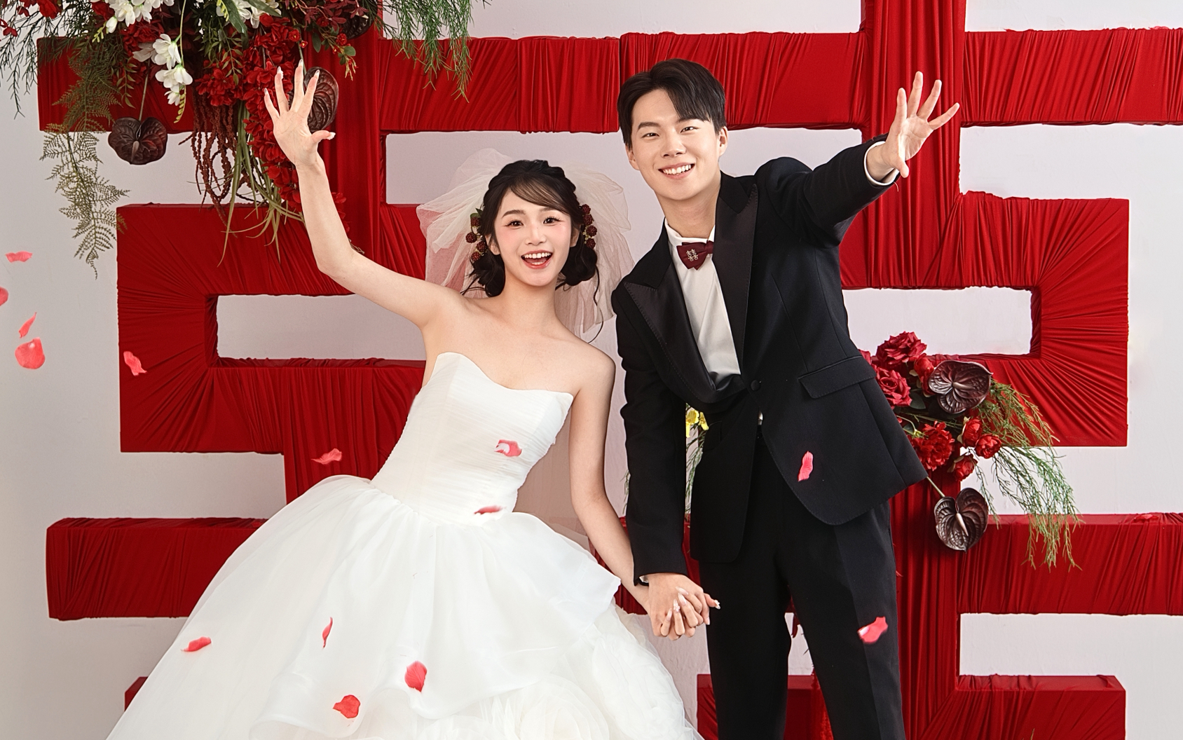 紅綢里的白月光