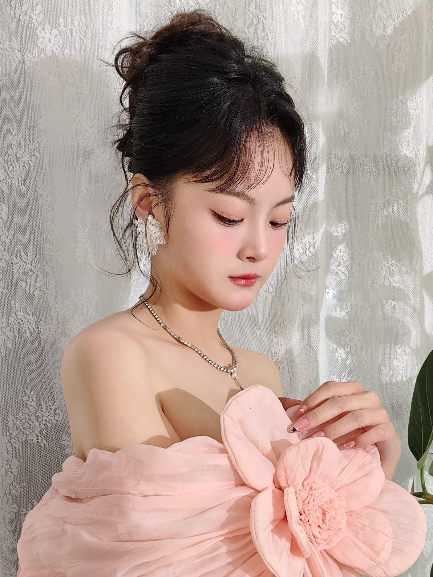 温柔甜美氛围感新娘