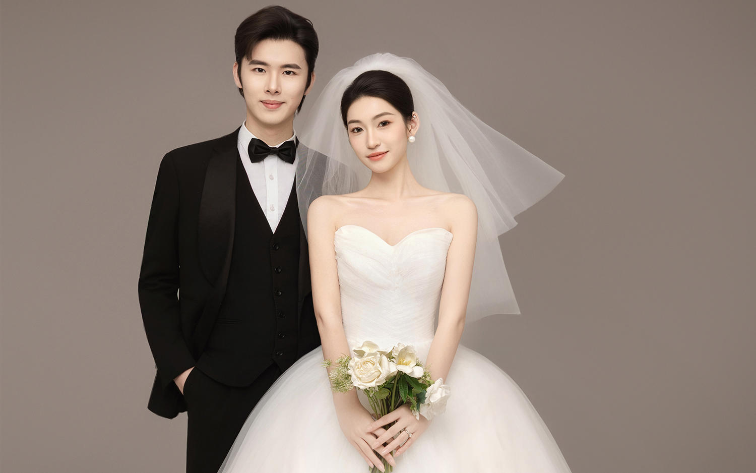 ?永不過時的室內(nèi)光影主紗婚紗照