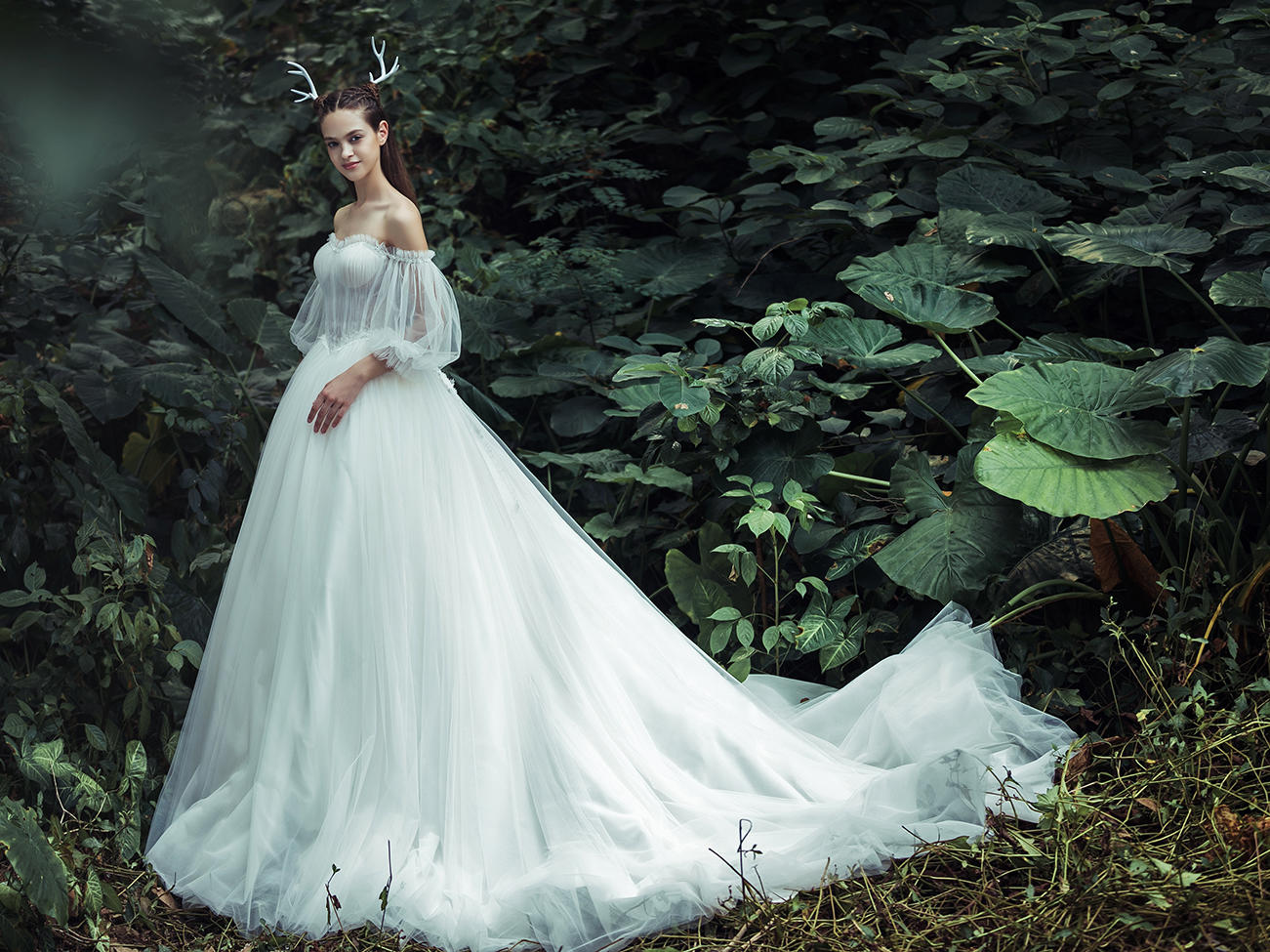 【爱相承特惠租赁】7件套+全程跟妆