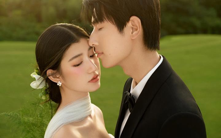 可遇也可求的🌸午后暖阳草坪婚纱照