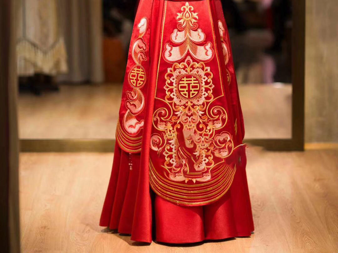 传统中式出门敬酒手龙凤褂 单品租赁