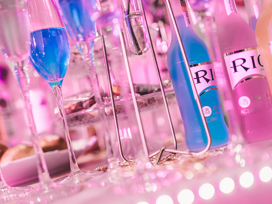 予灵丨DreamPark·时尚撞色亮丽创意系婚礼