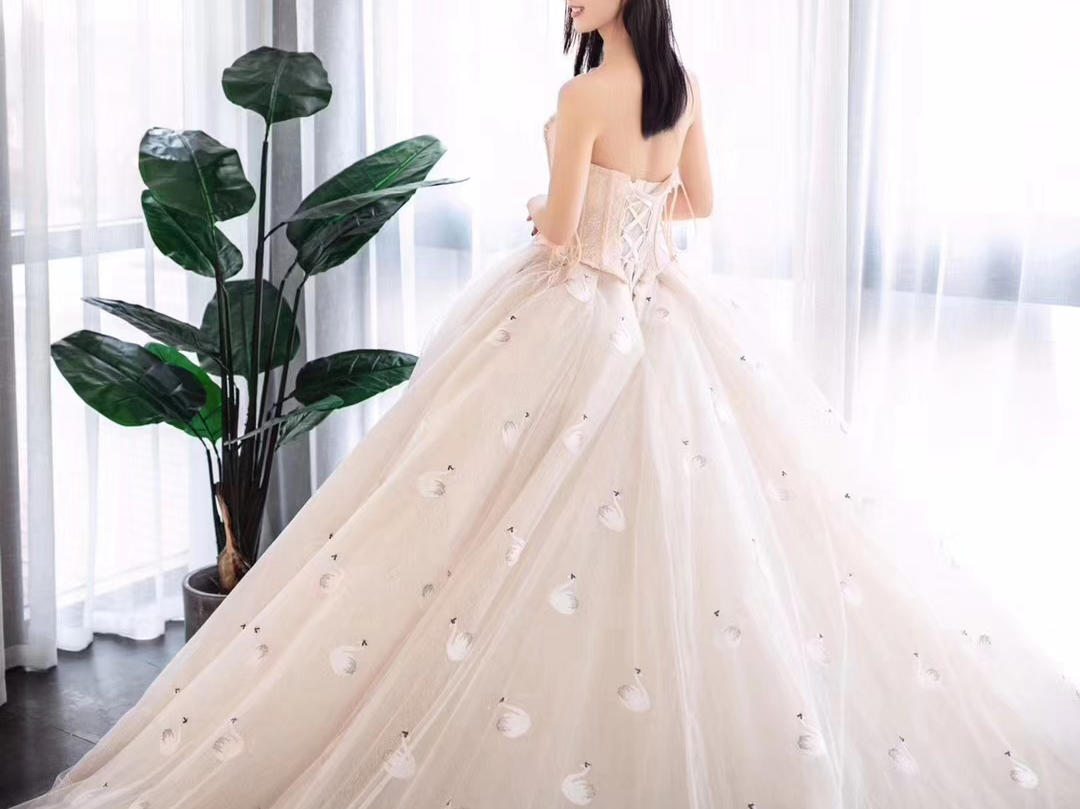 女神特惠款 婚纱 礼服 化妆