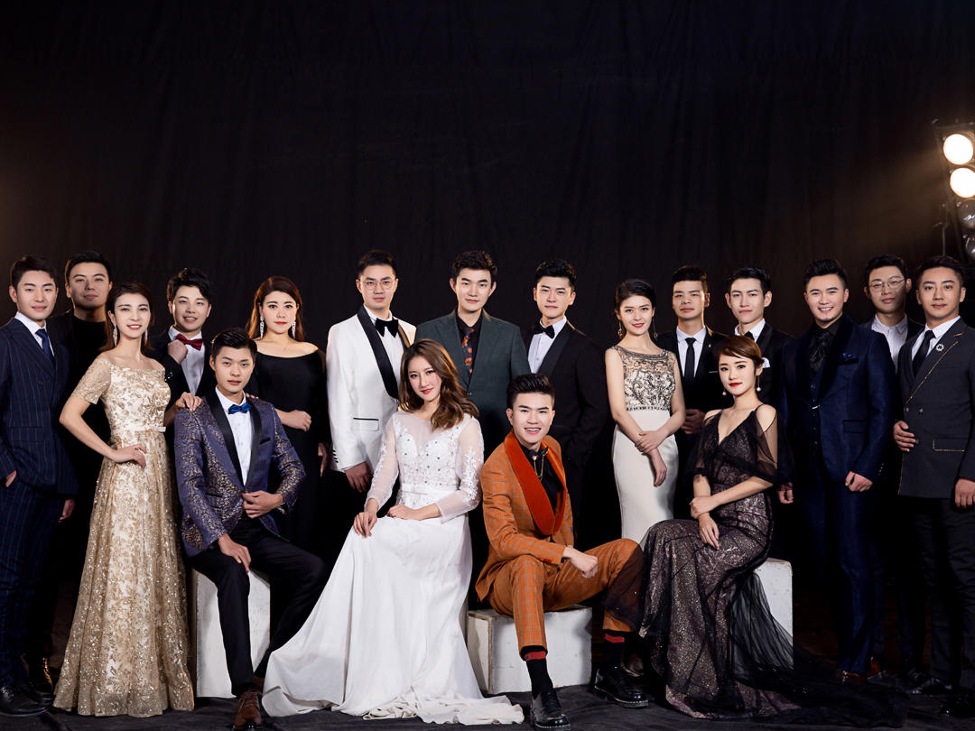 主持 王旭 +专业督导一名