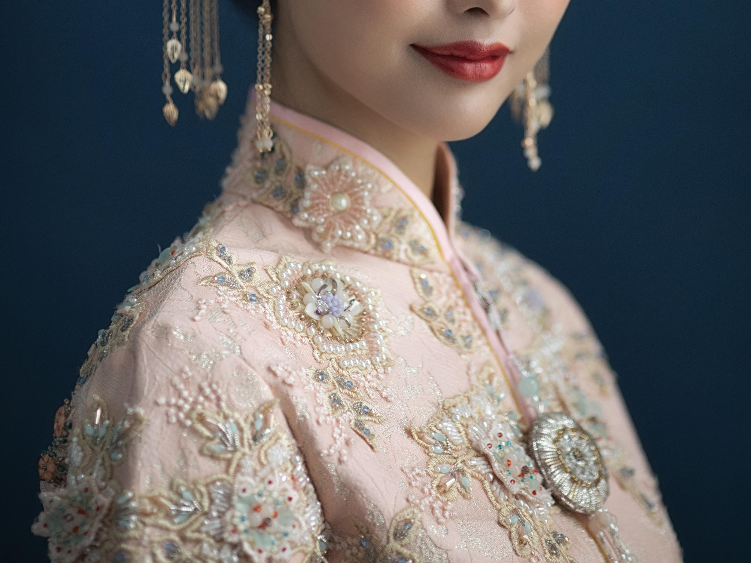 锦绣粉妍新中式钉珠秀禾礼服
