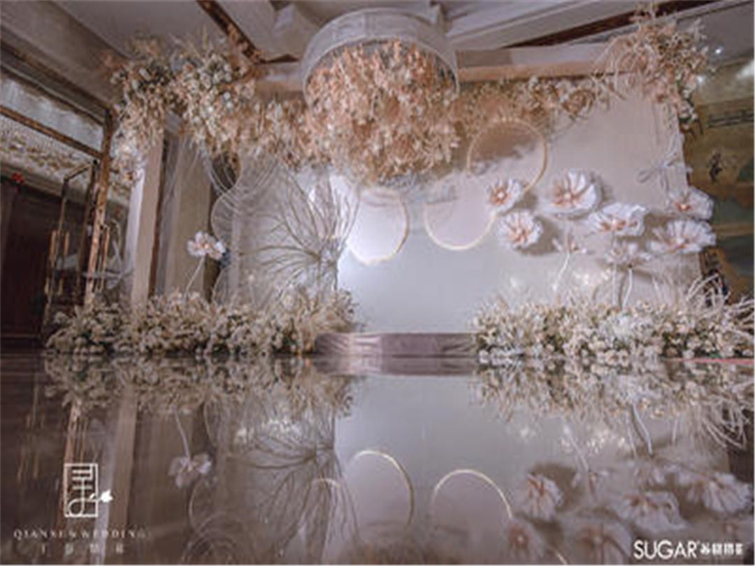 千寻婚礼【蝶·引】花香自引蝶高端婚礼