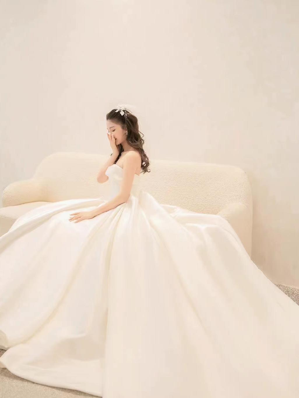 今囍婚纱---让你做幸福新娘