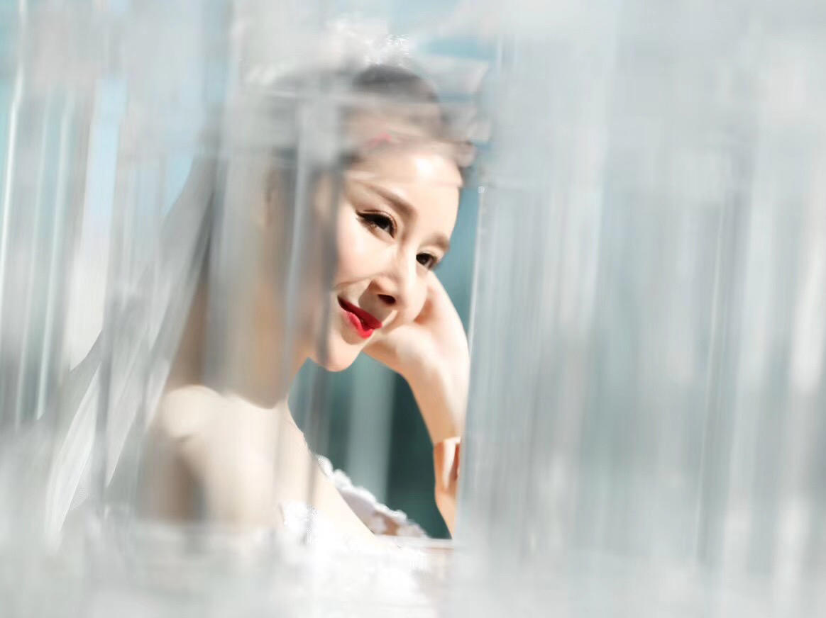 【苗苗】全天私人跟妆+三组造型