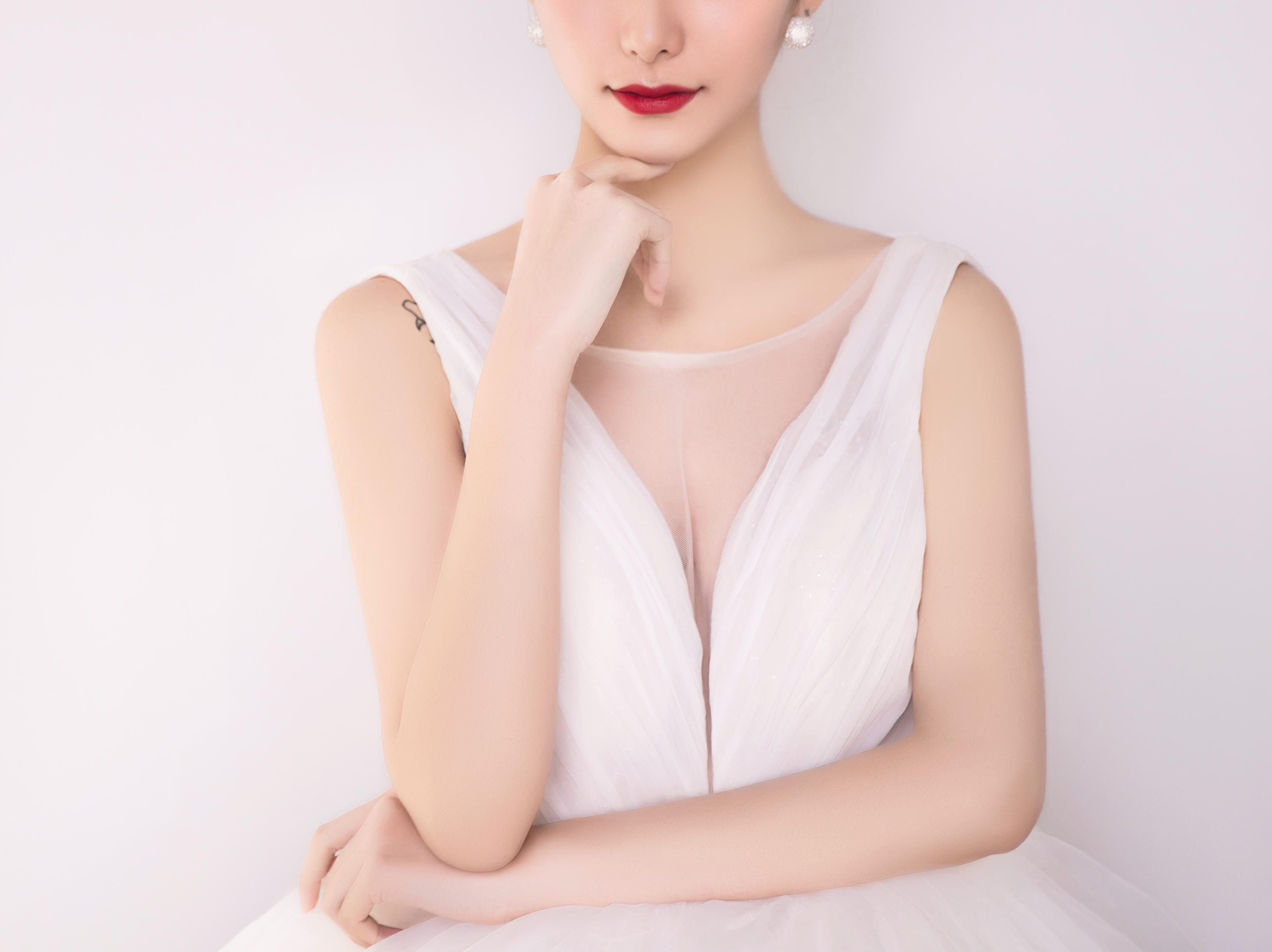 中式嫁衣的魅力 在于每个图案都有它的吉祥寓意