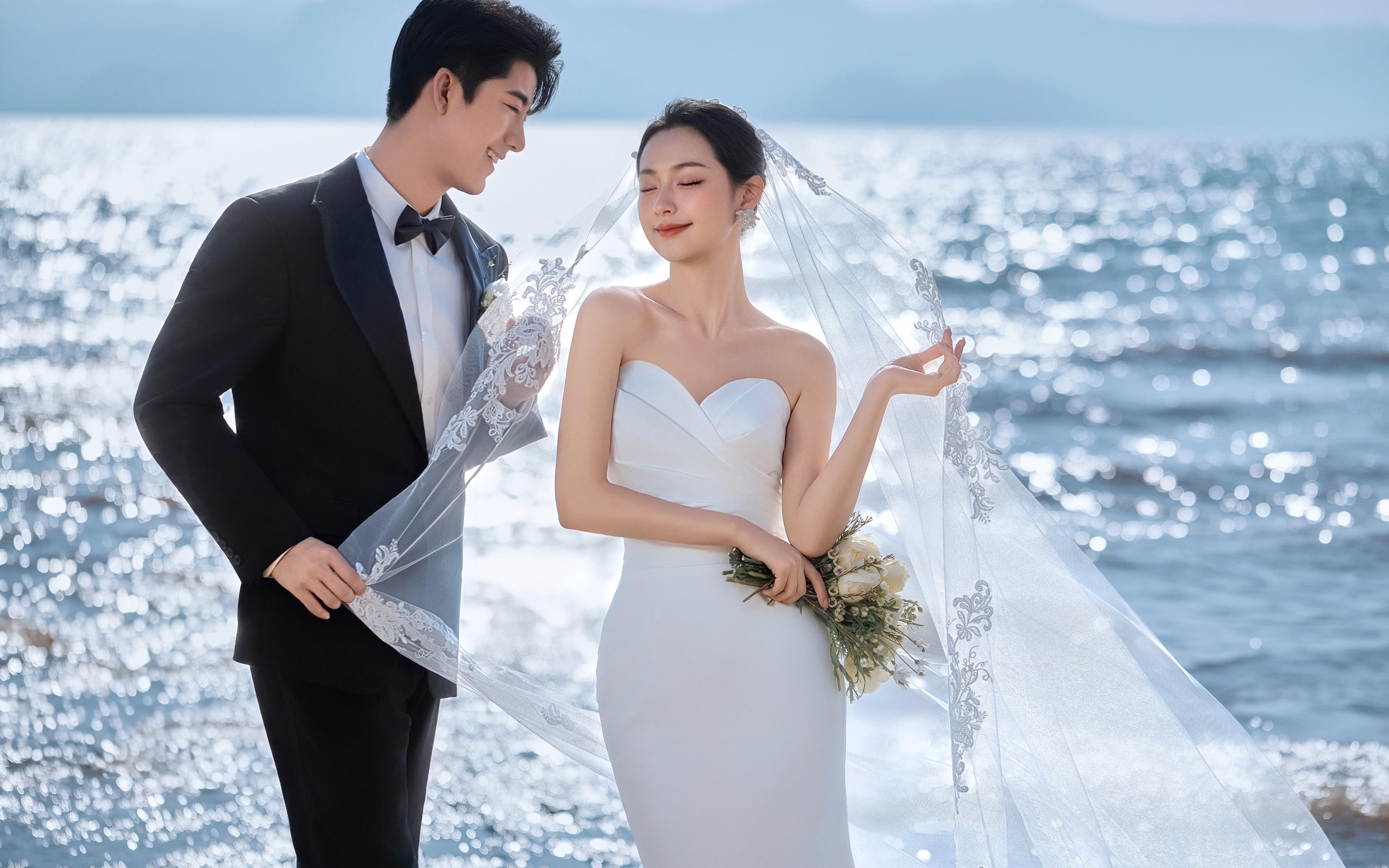 在抚仙湖我拍到了我的海景风格理想型婚纱照