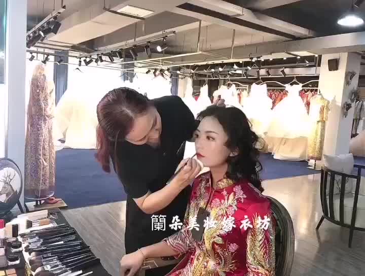 新娘婚纱礼服秀禾三件套租赁