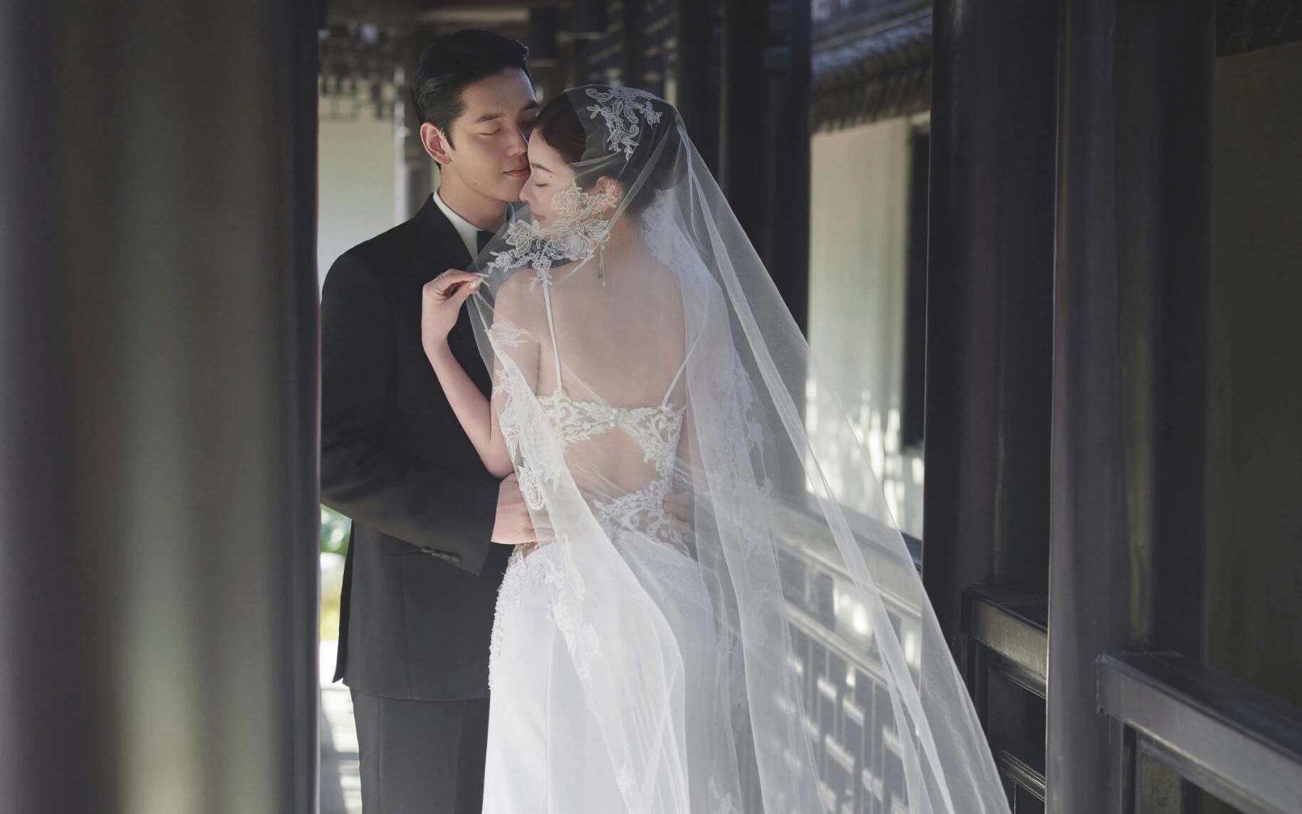 一眼沦陷的新中式园林婚纱照！美得惊艳