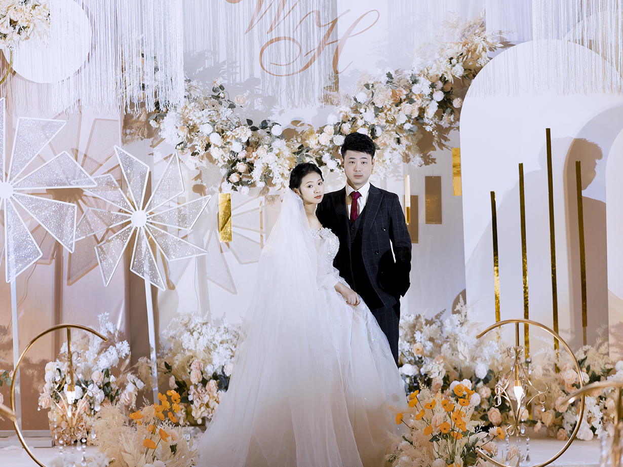 【爱诺婚礼】暖暖香槟色婚礼/四大金刚/一价全含
