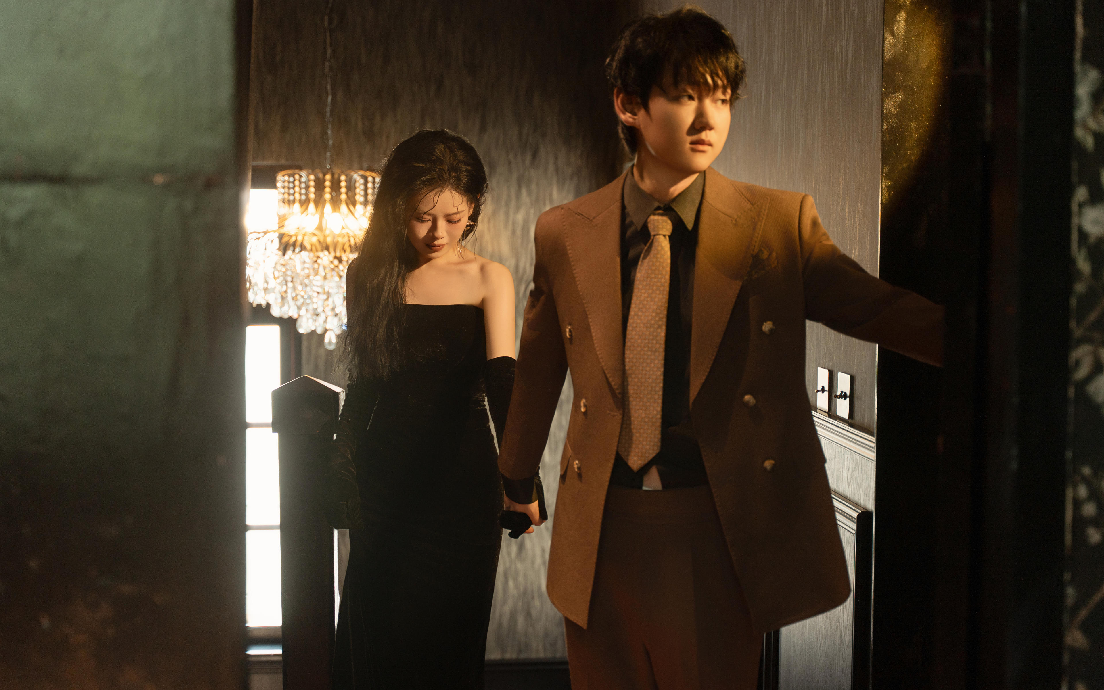 于明月夫妇/咖啡馆