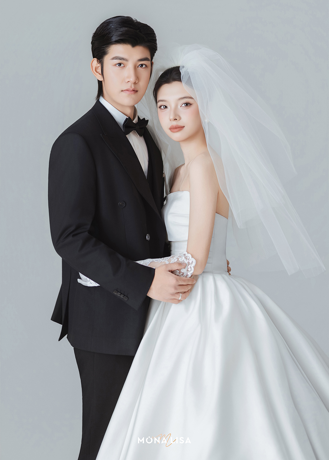 室内光影婚纱照｜浪漫又温柔的室内氛围感