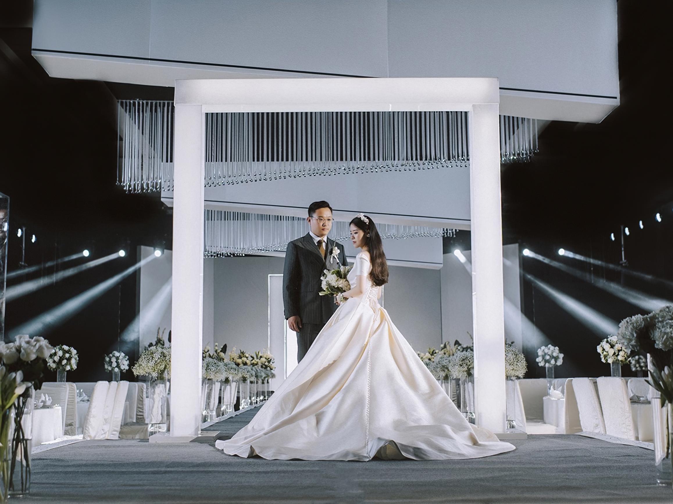 【屿霖婚策】白绿色系全鲜花韩式风