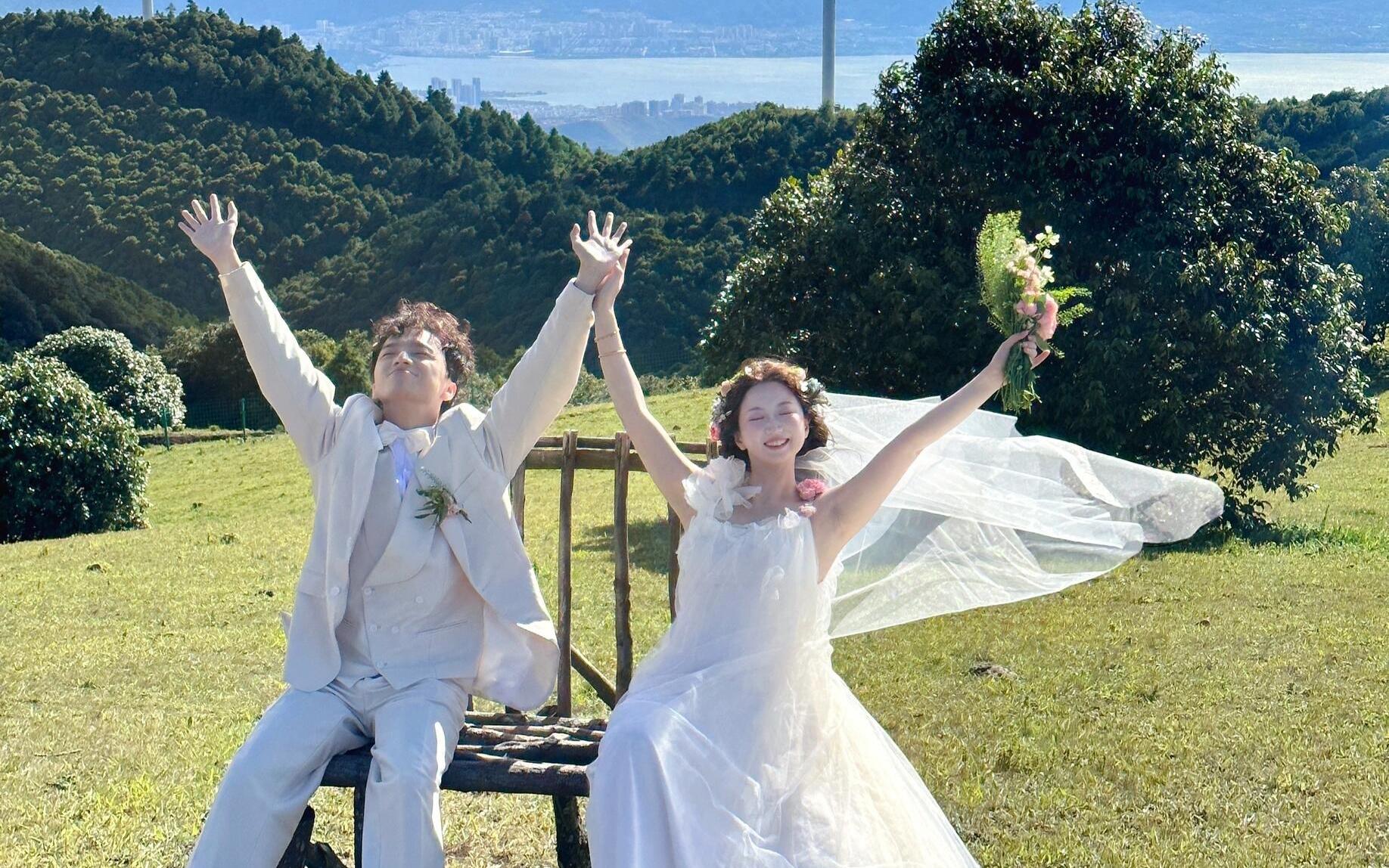 "苍山为盟，洱海为誓  在风花雪月的见证下，  