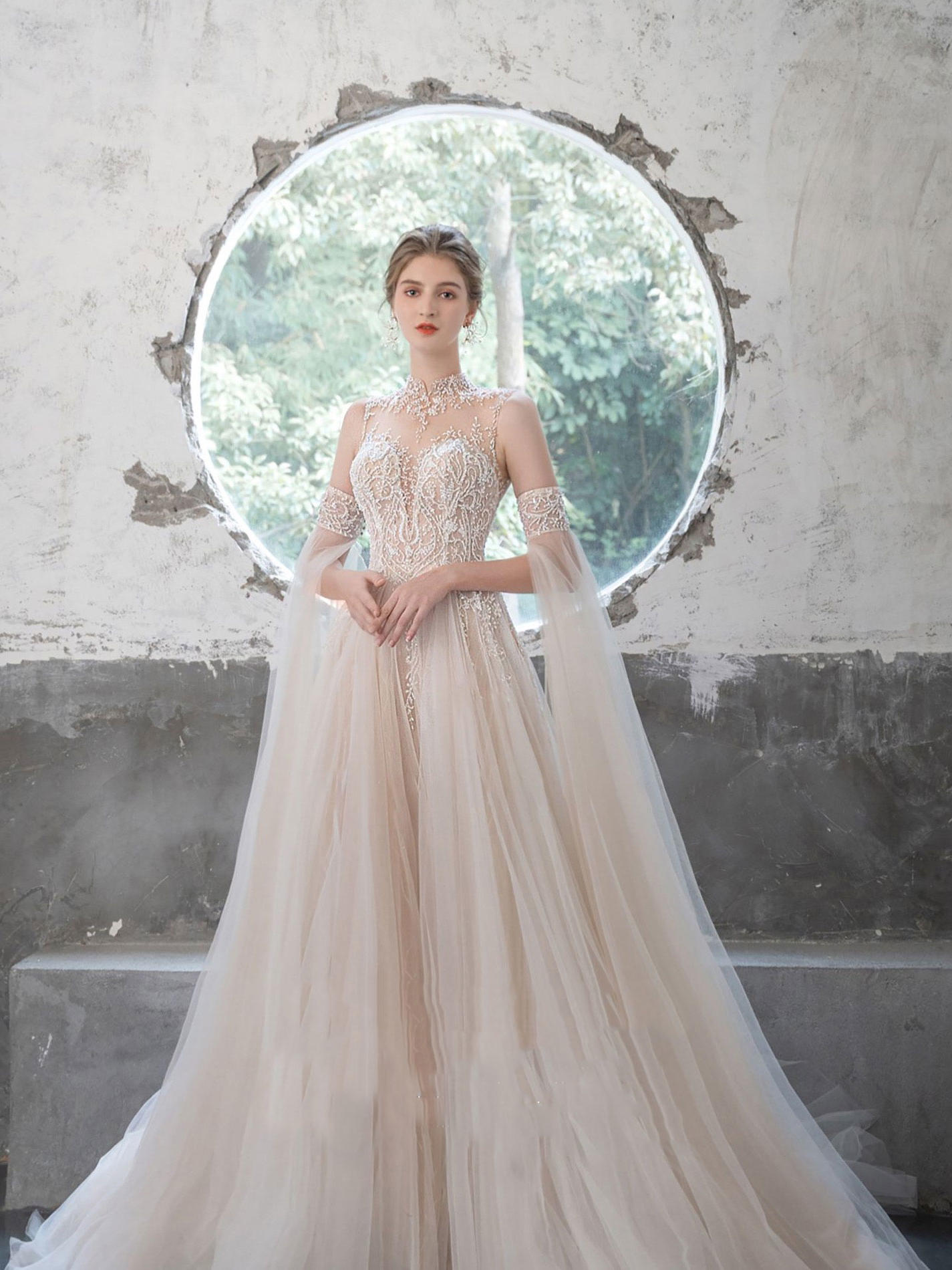 【轻奢享受】婚纱礼品牌去任选+妆典化妆新娘跟妆