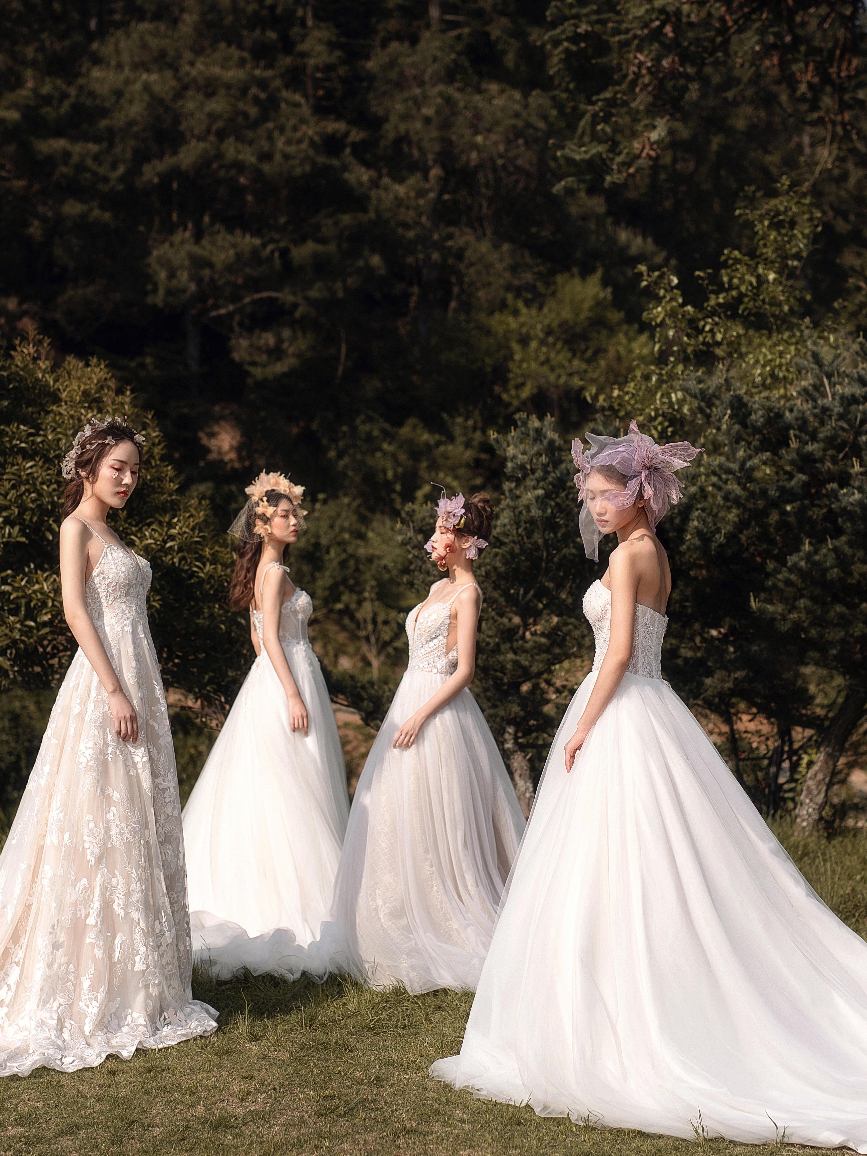 【2020热卖】仙女梦幻礼服 三件套+任意伴娘服