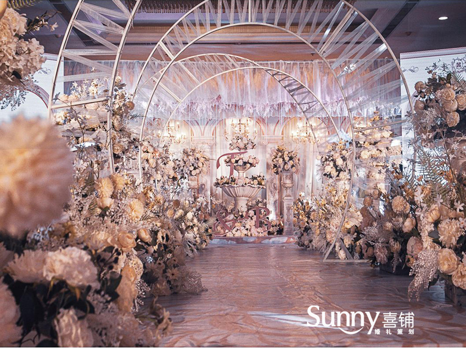 【小预算轻奢定制】——唯美婚礼