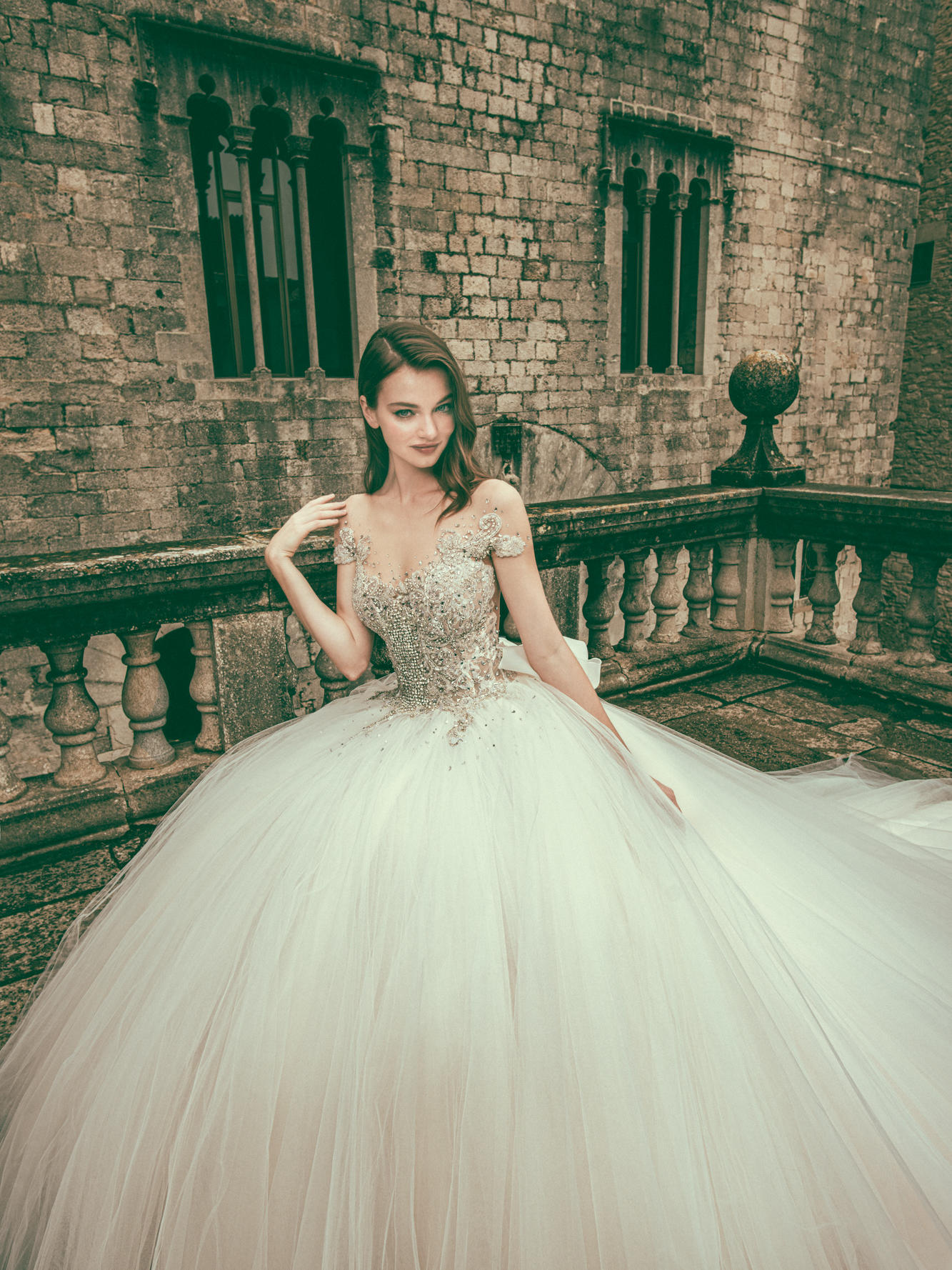 CoronaBorealis爱马仕级宫廷主纱单品