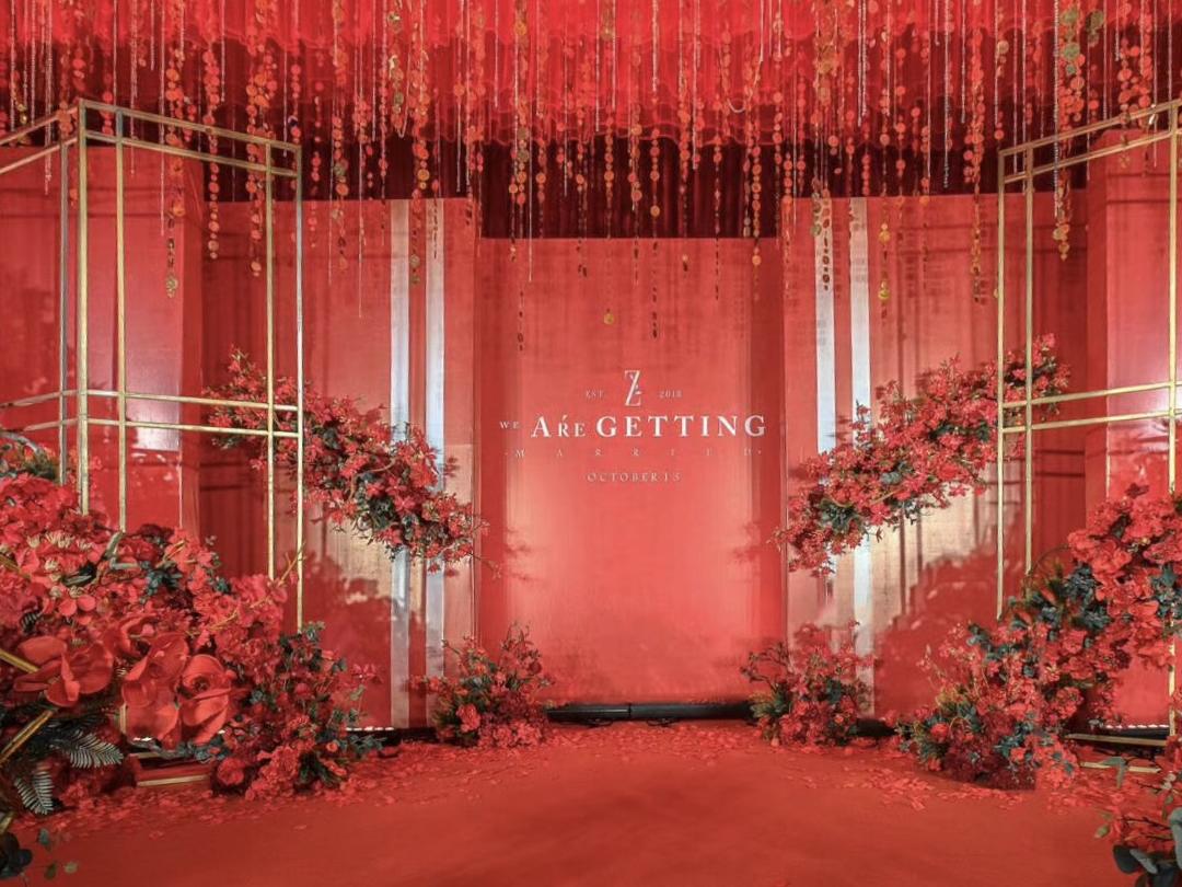 酒店现代大气风-红色婚礼