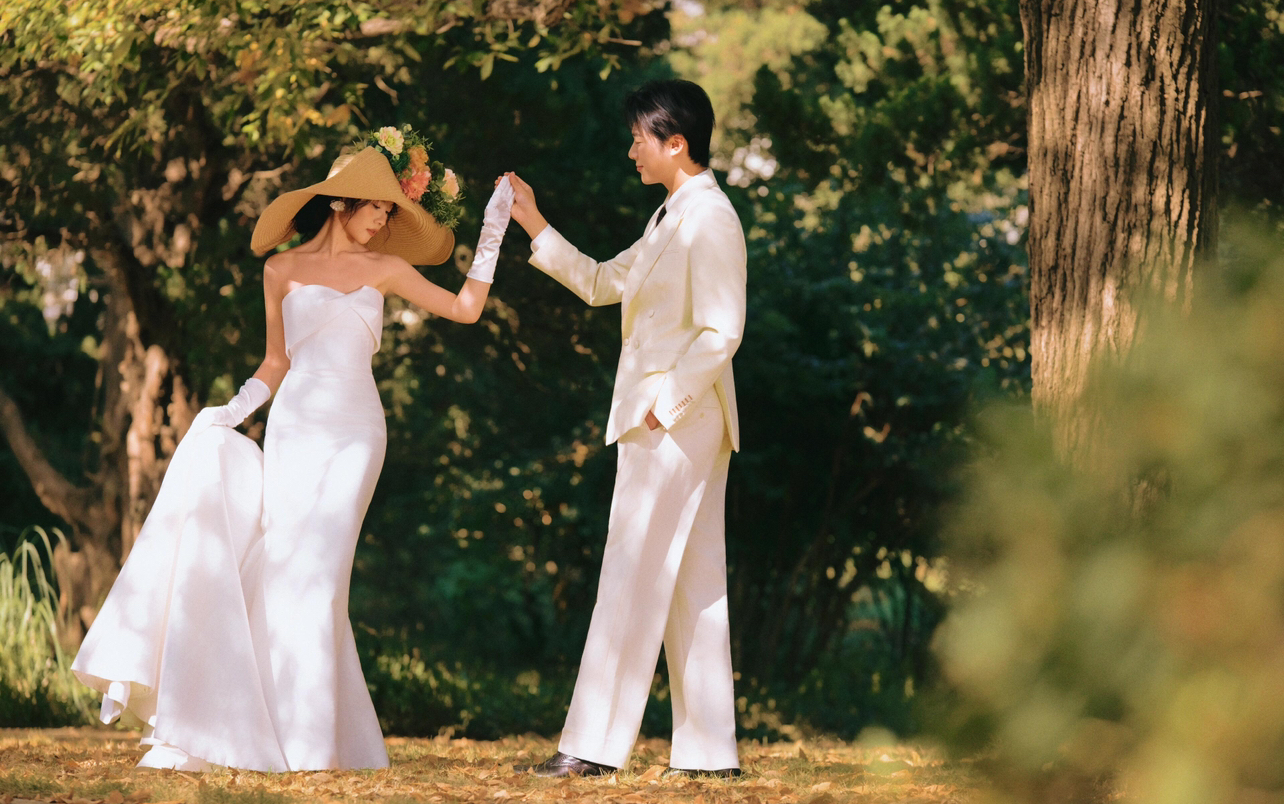 秋日婚纱照经典必拍系列客片欣赏！重庆婚纱照推荐商