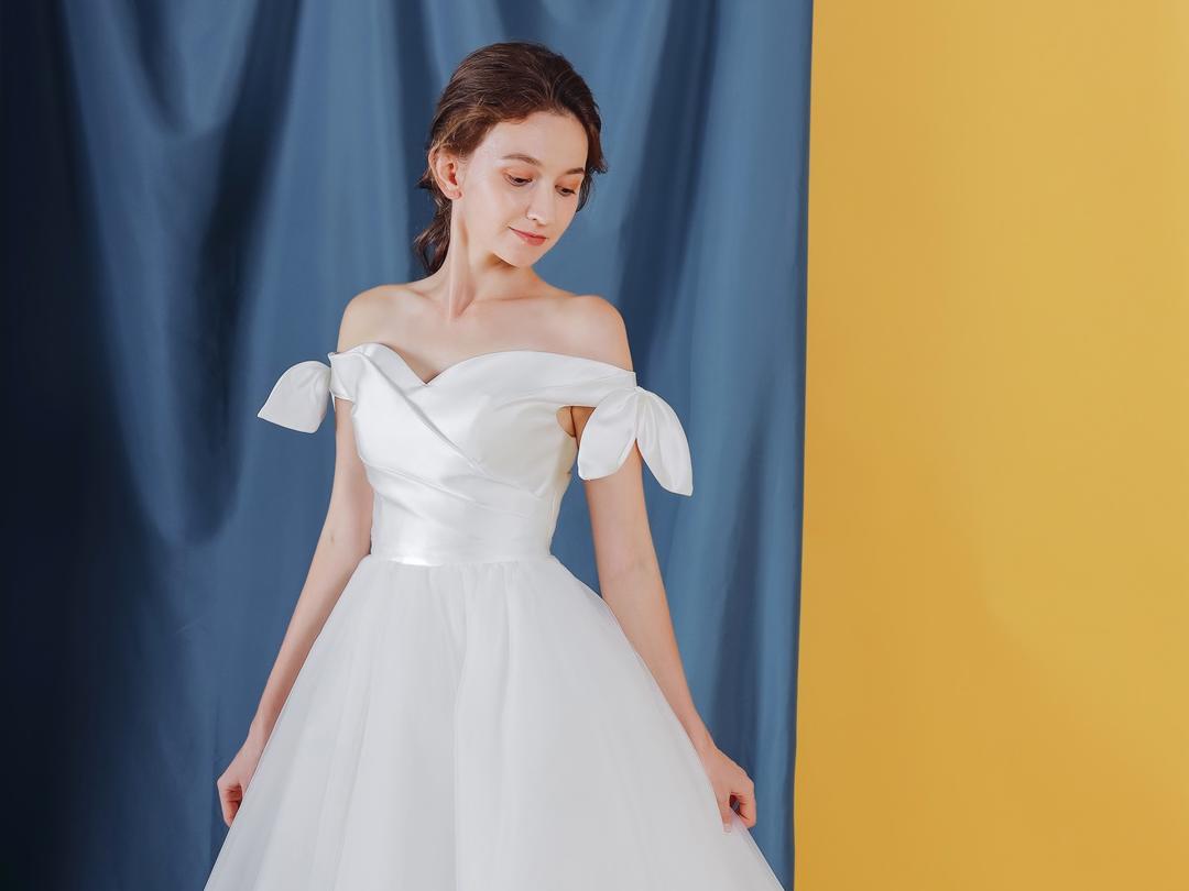 【户外精选】LIGHT系列-轻婚纱定制  