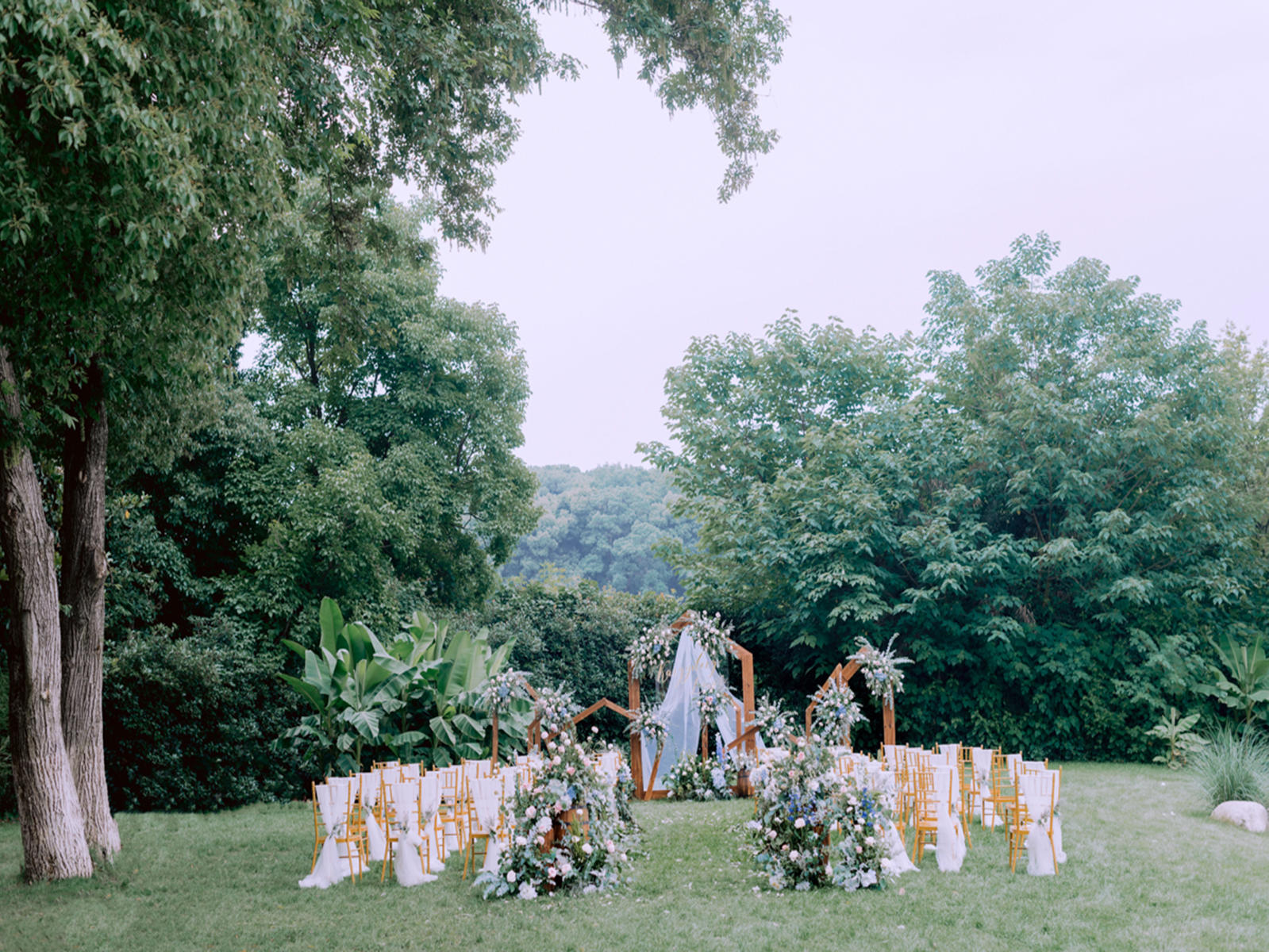 【网红款】鲜花花艺+属于你的个性化定制