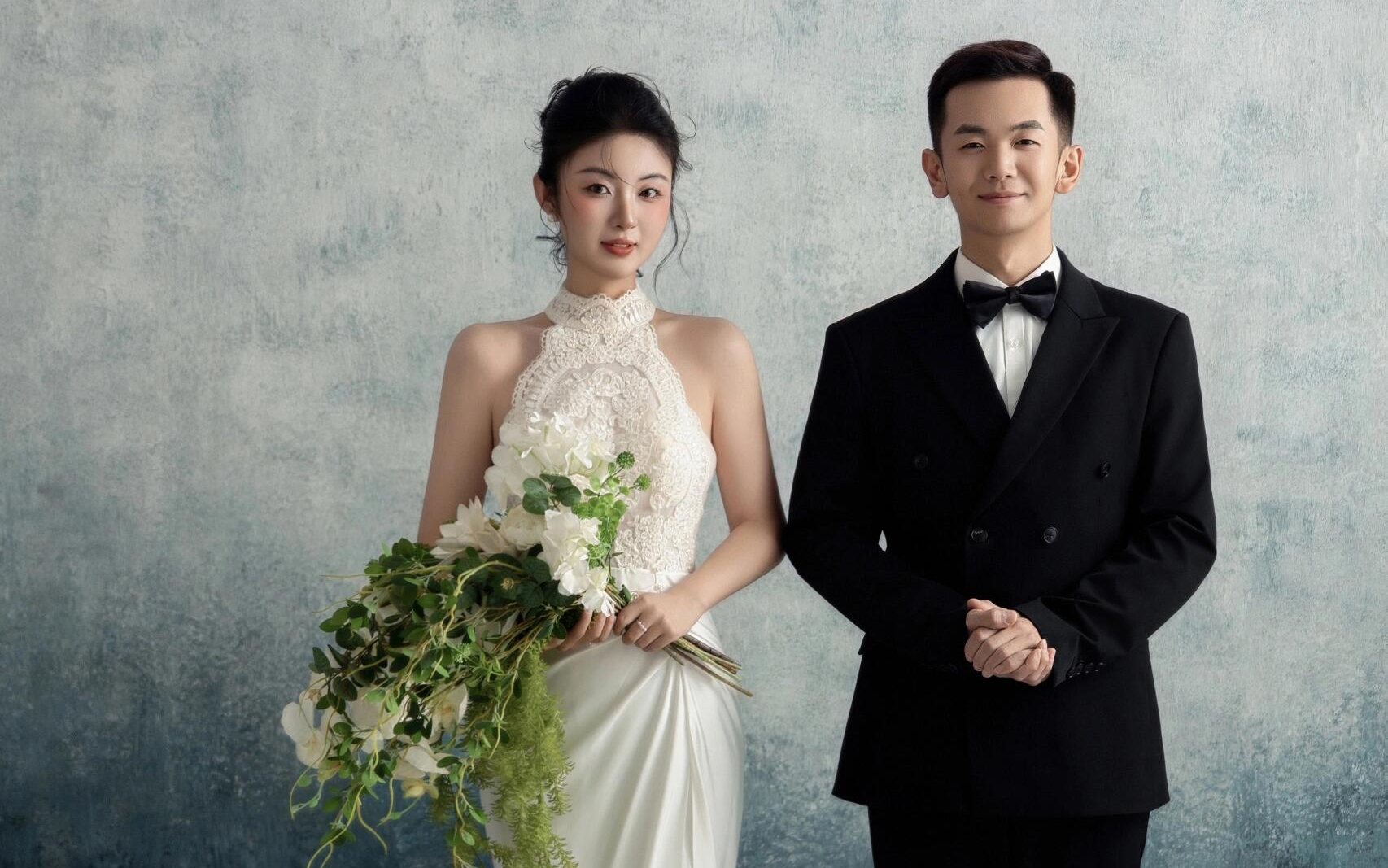 复古油画风婚纱照