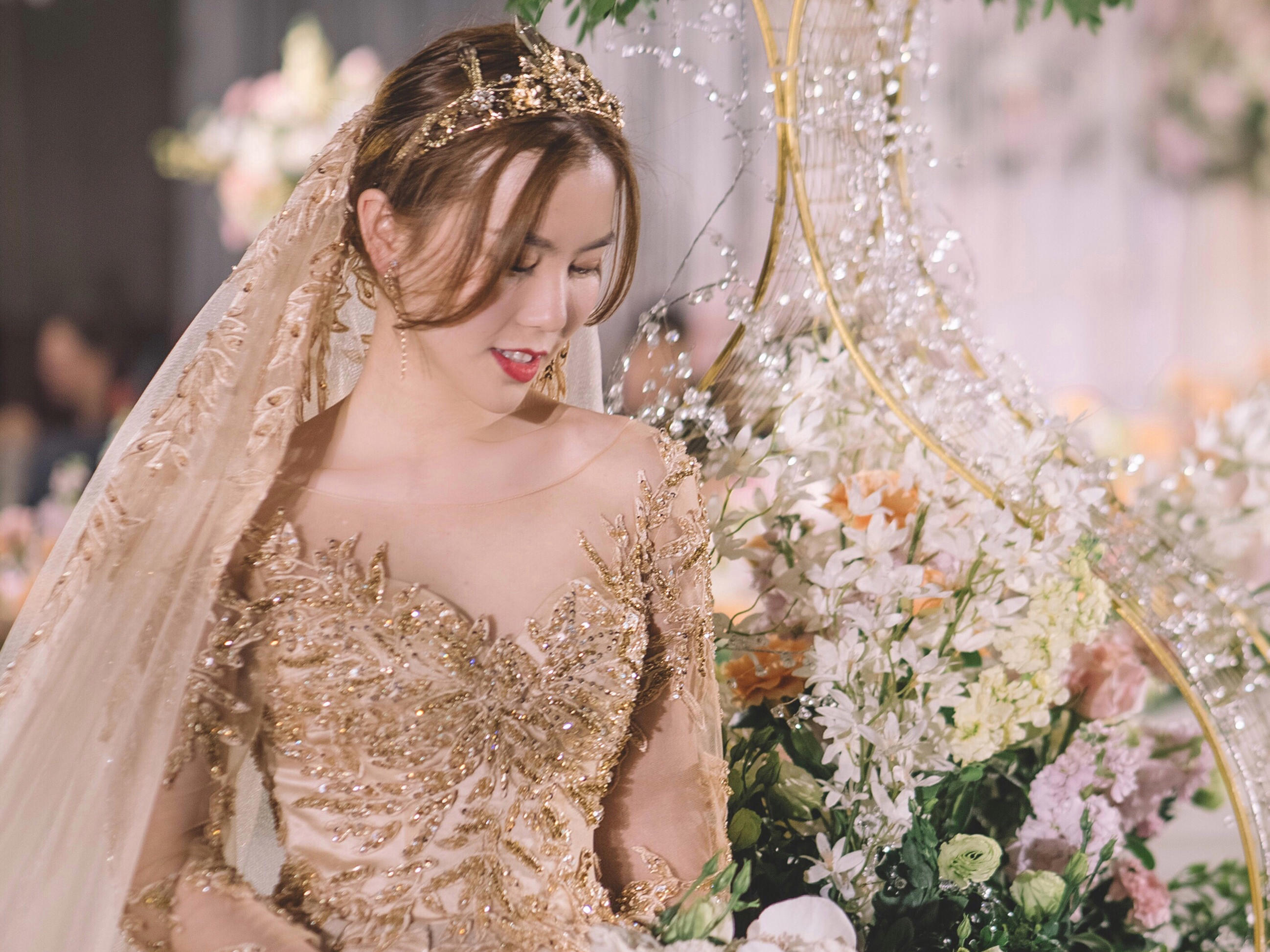 定制新娘妆3妆面3造型＋新款高端有质感婚纱礼服