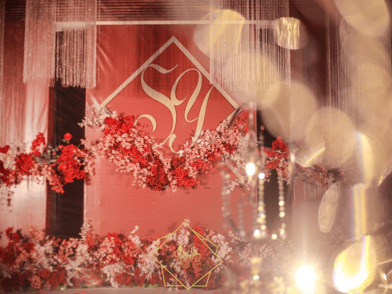 【送云南6天5晚豪华游】大金刚全包+婚礼布置全包