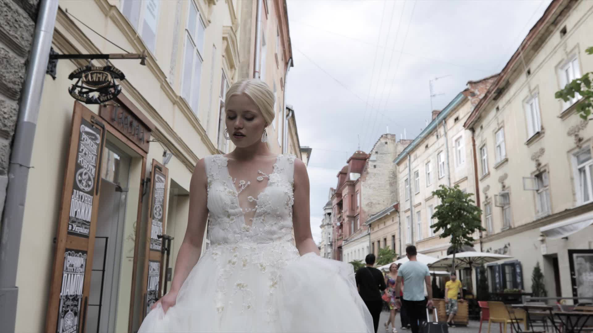 【复古套系】黎巴嫩设计师主纱选一送二