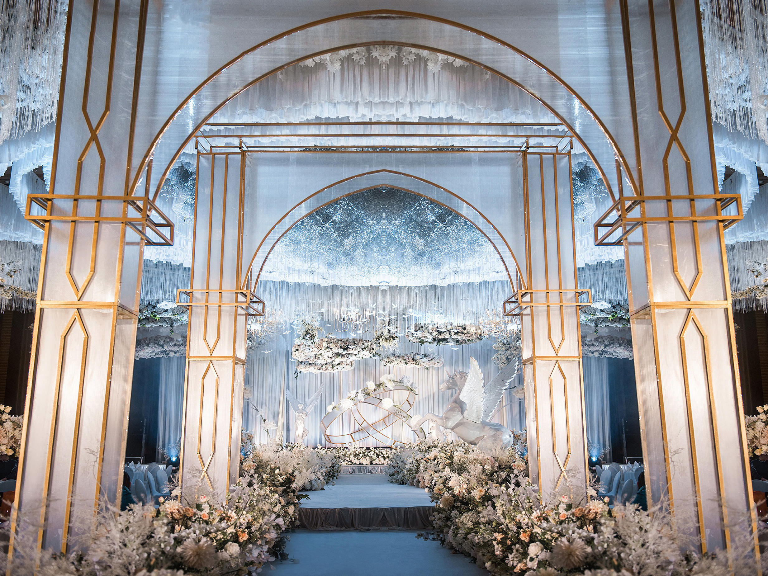 网红同款轻奢风浅蓝色主题婚礼