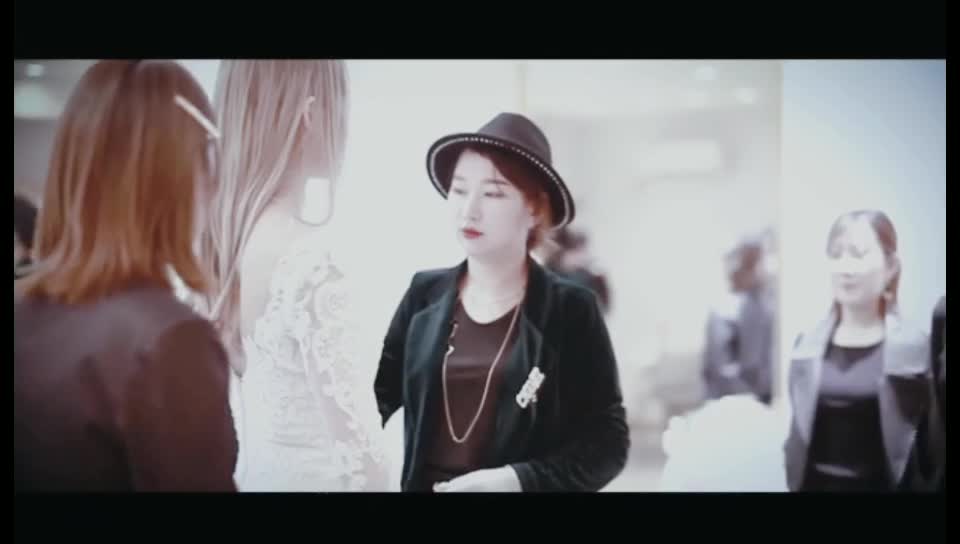 【为你的婚礼剩一半】4580RMB套系送婚礼跟妆